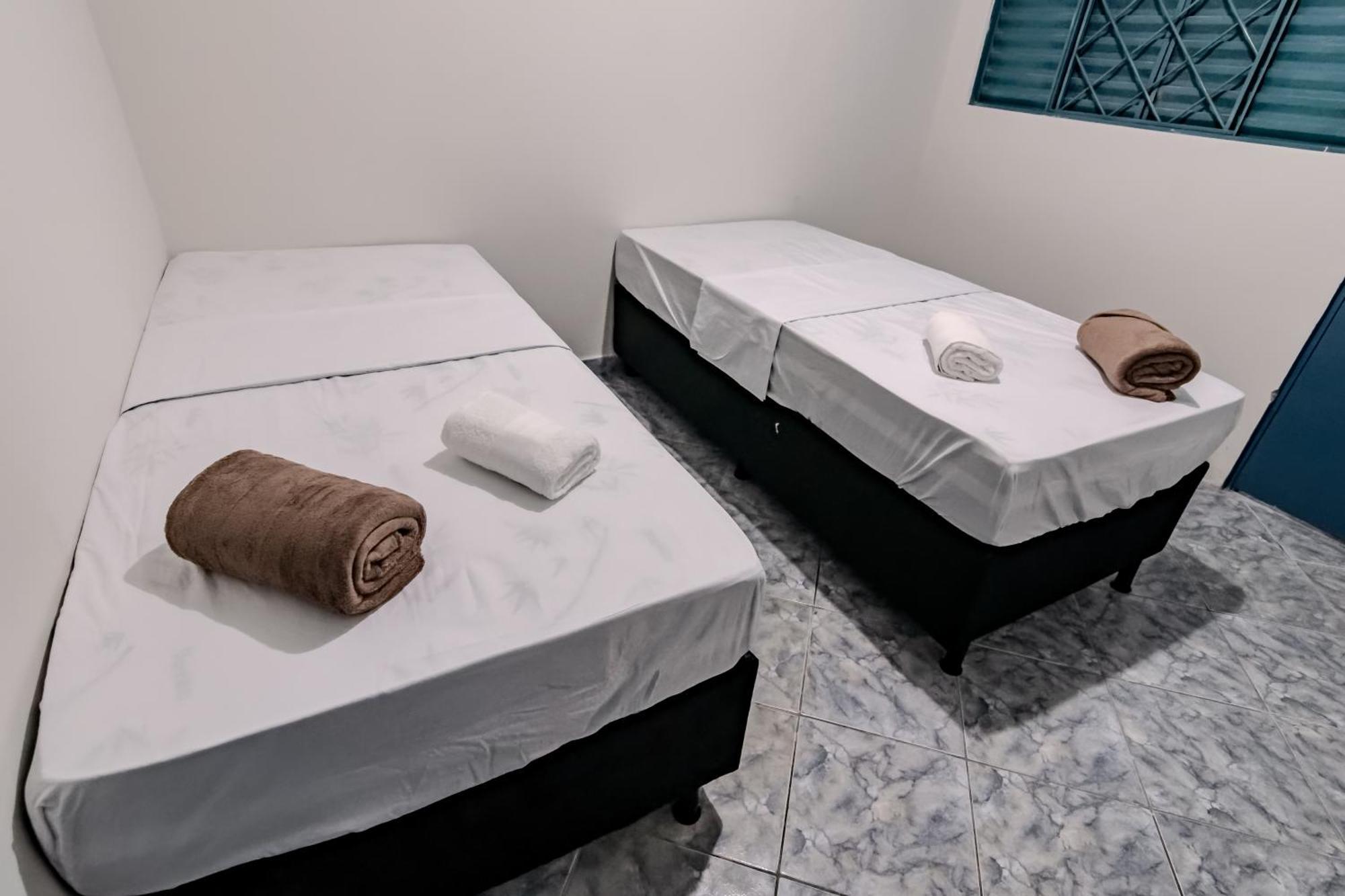 Pousada Roosevelt Quarto 03 - Pousada Central Prox Rodoviaria E Dist Industrial Otel Uberlândia Dış mekan fotoğraf