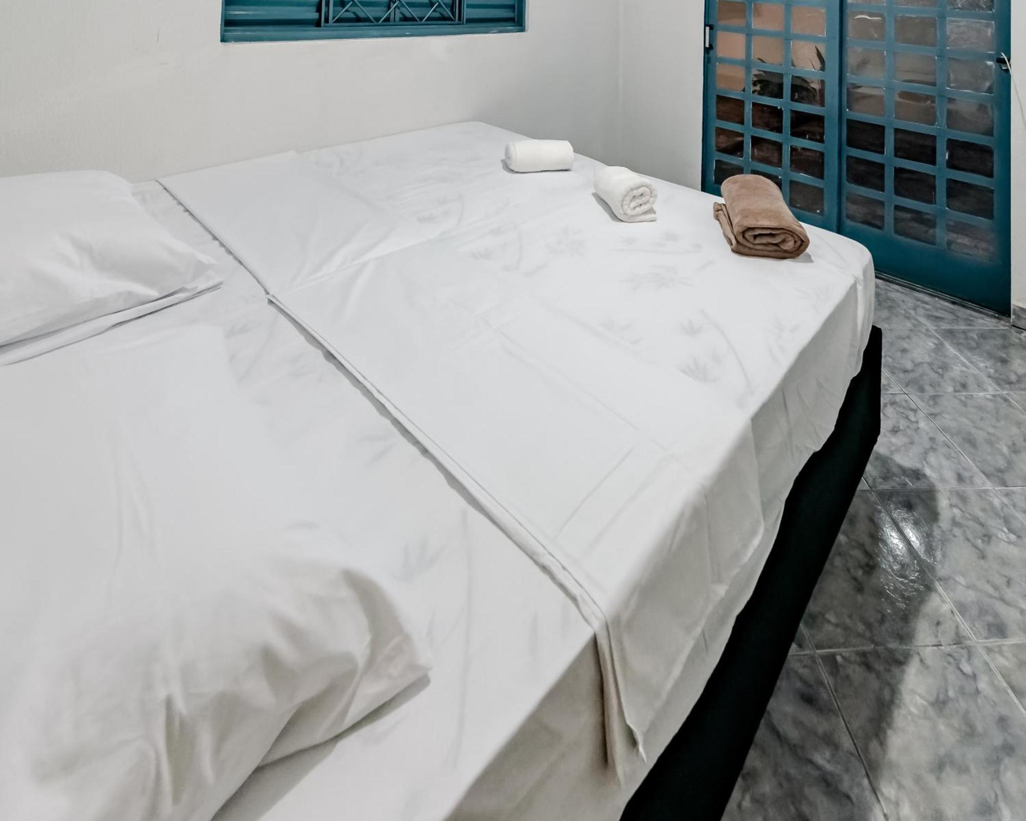 Pousada Roosevelt Quarto 03 - Pousada Central Prox Rodoviaria E Dist Industrial Otel Uberlândia Dış mekan fotoğraf